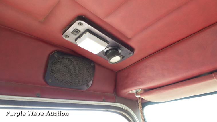 image for item DC5713 1999 Peterbilt 357 ready mix truck