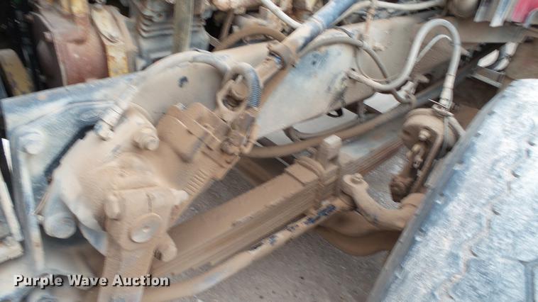 image for item DC5713 1999 Peterbilt 357 ready mix truck