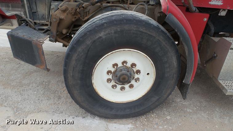 image for item DC5713 1999 Peterbilt 357 ready mix truck