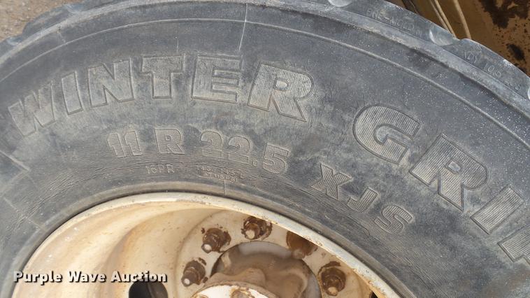 image for item DC5713 1999 Peterbilt 357 ready mix truck