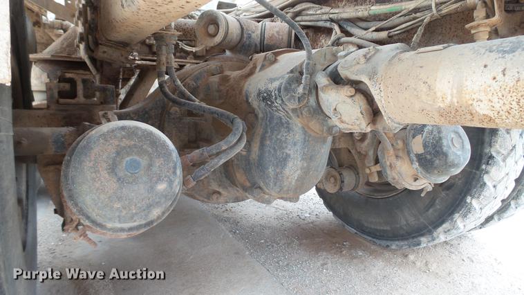 image for item DC5713 1999 Peterbilt 357 ready mix truck