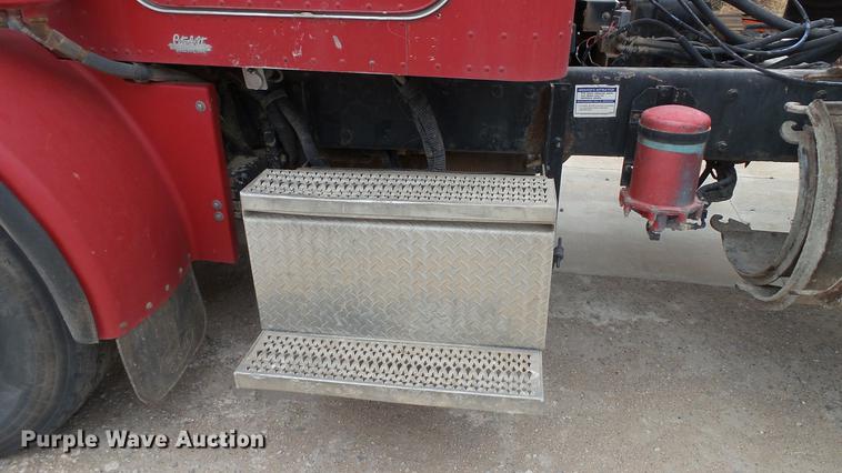 image for item DC5713 1999 Peterbilt 357 ready mix truck