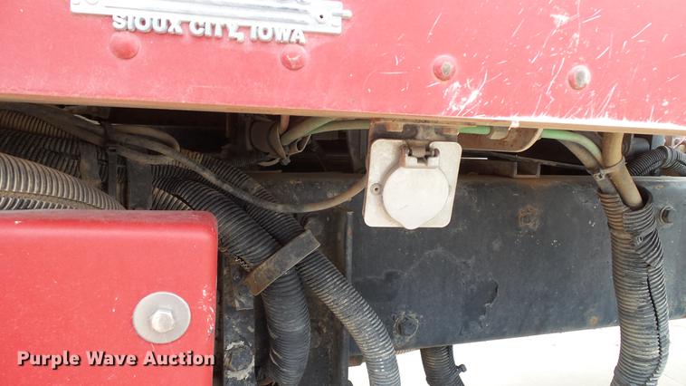 image for item DC5713 1999 Peterbilt 357 ready mix truck