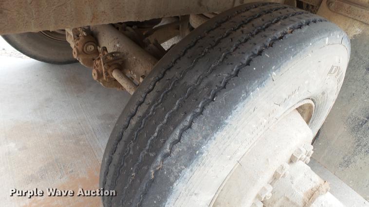 image for item DC5713 1999 Peterbilt 357 ready mix truck