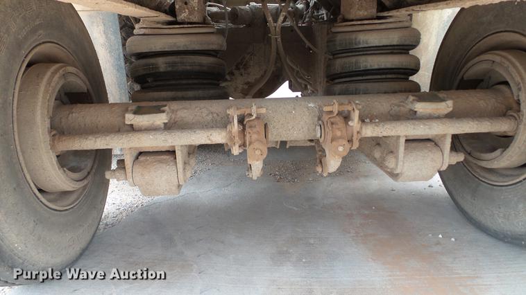 image for item DC5713 1999 Peterbilt 357 ready mix truck