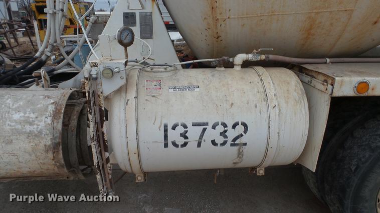 image for item DC5713 1999 Peterbilt 357 ready mix truck