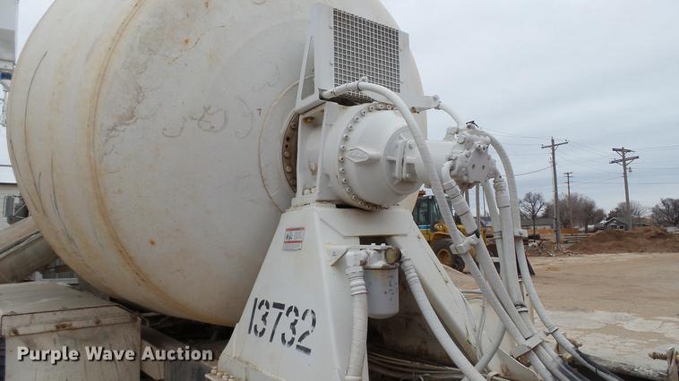 image for item DC5713 1999 Peterbilt 357 ready mix truck