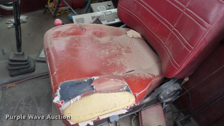 image for item DC5714 1999 Peterbilt 357 ready mix truck