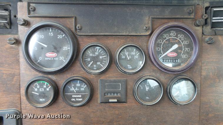 image for item DC5714 1999 Peterbilt 357 ready mix truck