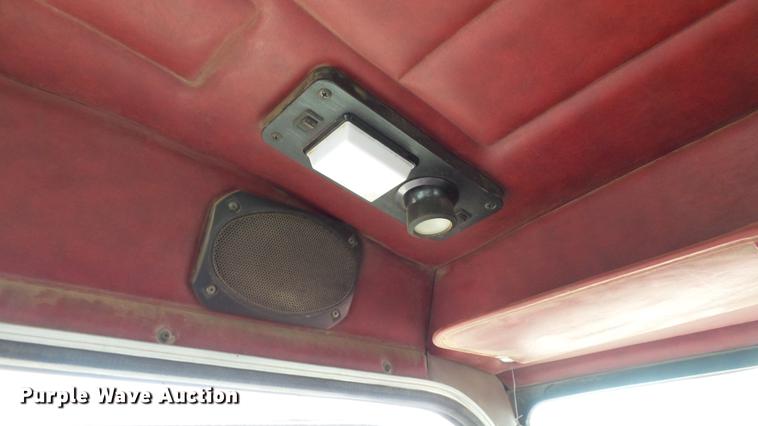 image for item DC5714 1999 Peterbilt 357 ready mix truck