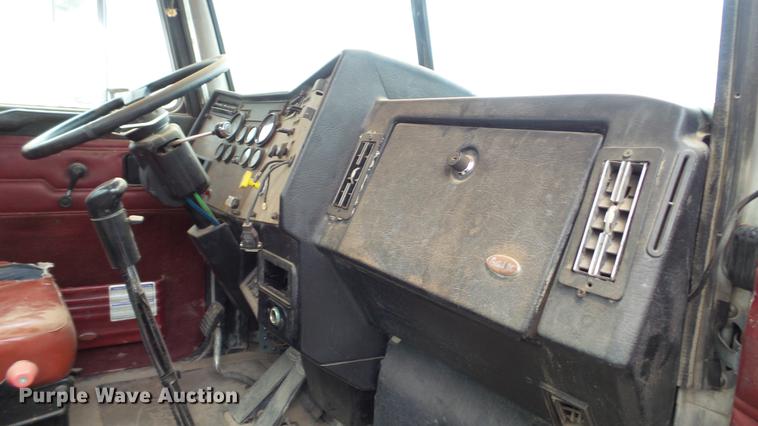 image for item DC5714 1999 Peterbilt 357 ready mix truck