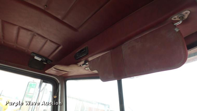 image for item DC5714 1999 Peterbilt 357 ready mix truck