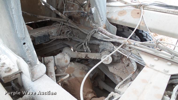 image for item DC5714 1999 Peterbilt 357 ready mix truck