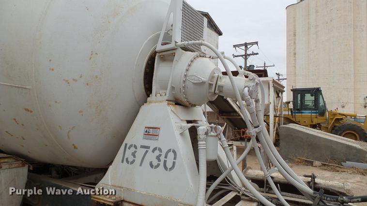 image for item DC5714 1999 Peterbilt 357 ready mix truck