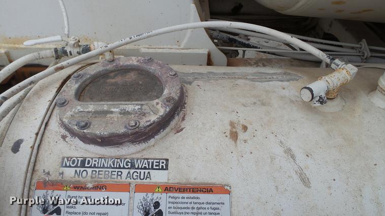 image for item DC5714 1999 Peterbilt 357 ready mix truck