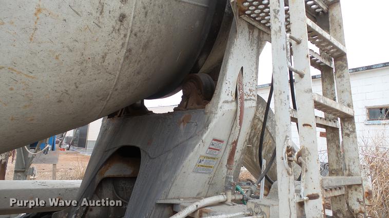 image for item DC5714 1999 Peterbilt 357 ready mix truck