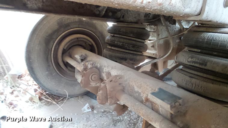 image for item DC5714 1999 Peterbilt 357 ready mix truck