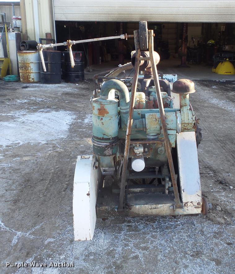 image for item DC7417 Target 6505 concrete saw