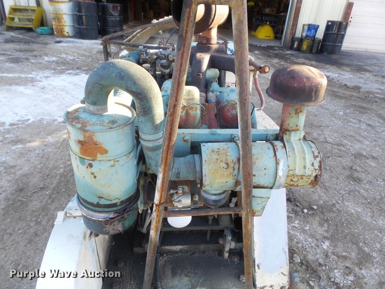 image for item DC7417 Target 6505 concrete saw