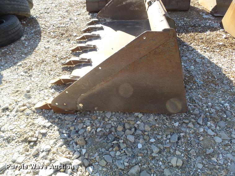 image for item DC7419 Bobcat 68 Lo Profile skid steer bucket