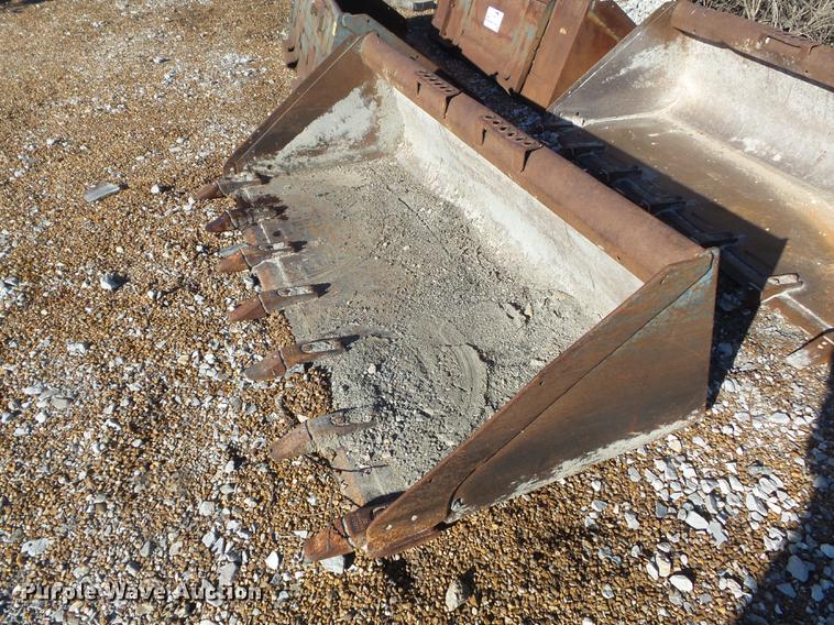 image for item DC7420 Bobcat 68 Lo Profile skid steer bucket