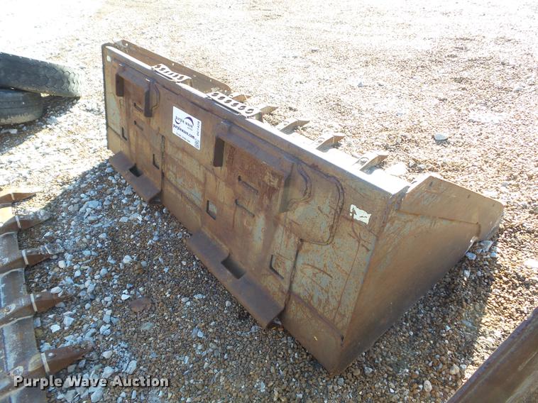image for item DC7420 Bobcat 68 Lo Profile skid steer bucket