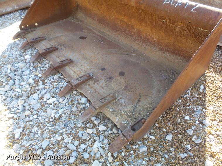 image for item DC7421 Bobcat 68 Lo Profile skid steer bucket