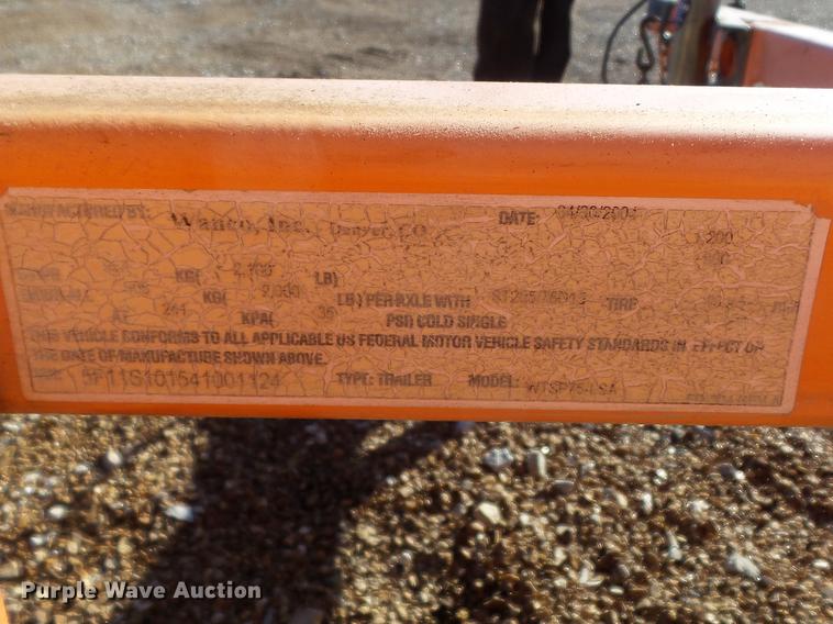 image for item DC7422 2004 Wanco arrow board trailer