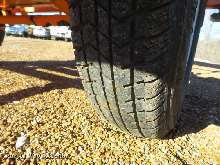 image for item DC7424 2003 Wanco arrow board trailer