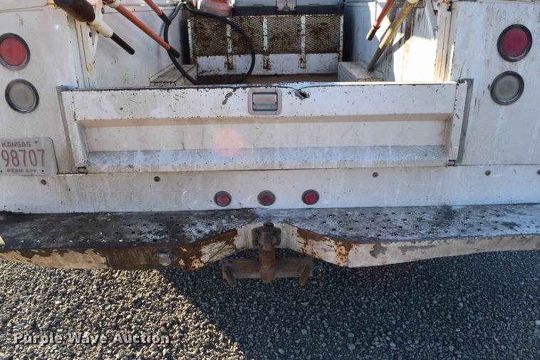 image for item DC7746 2004 Ford F350 Super Duty XLT Crew Cab utility bed pickup truck