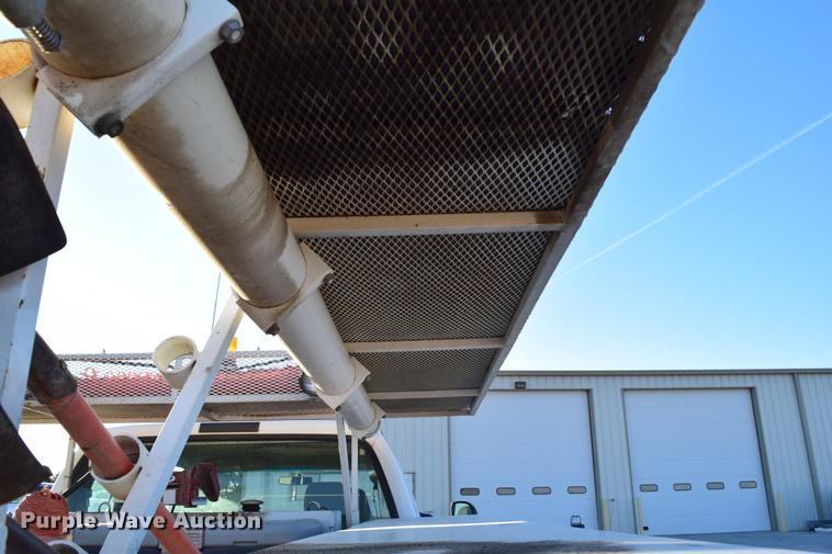 image for item DC7746 2004 Ford F350 Super Duty XLT Crew Cab utility bed pickup truck