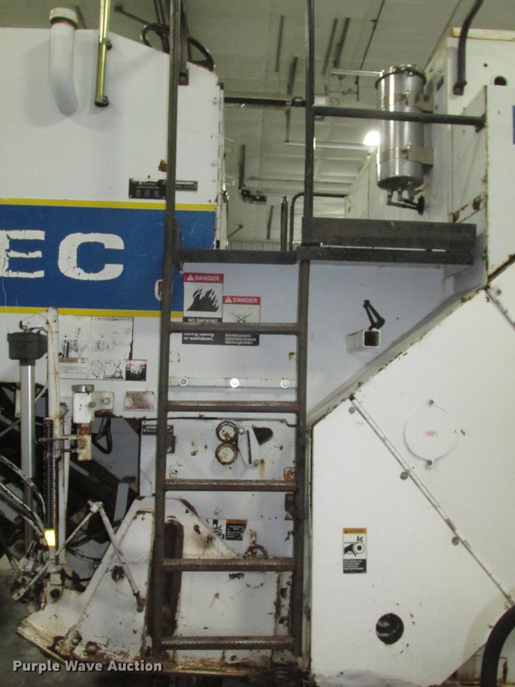 image for item DD2917 2002 Roadtec RX60C pavement miller