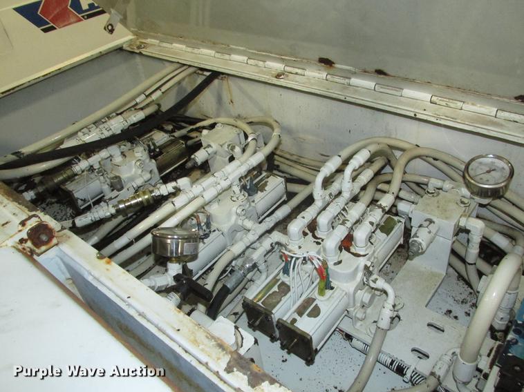 image for item DD2917 2002 Roadtec RX60C pavement miller