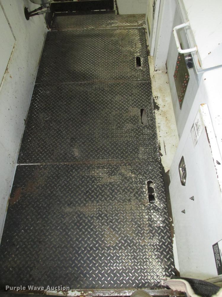 image for item DD2917 2002 Roadtec RX60C pavement miller