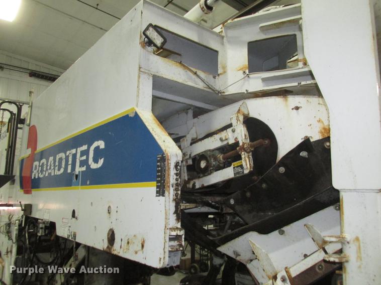 image for item DD2917 2002 Roadtec RX60C pavement miller