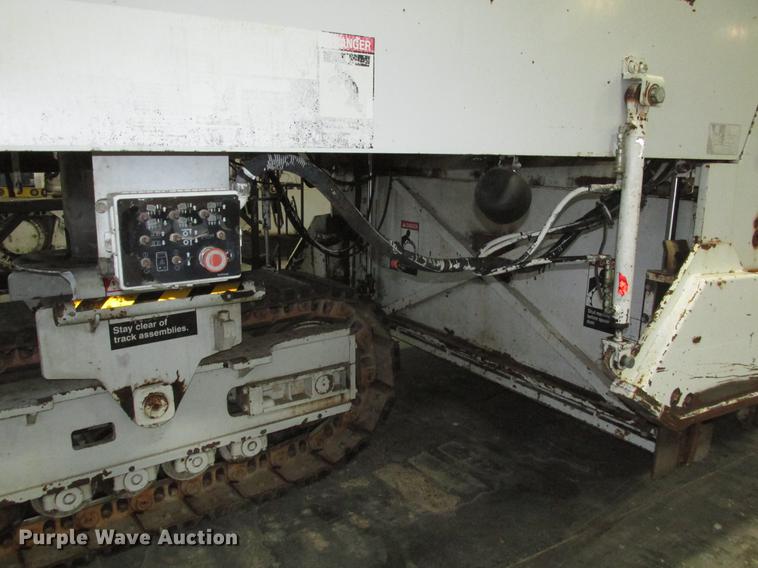 image for item DD2917 2002 Roadtec RX60C pavement miller