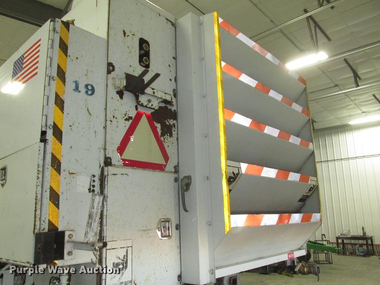 image for item DD2917 2002 Roadtec RX60C pavement miller