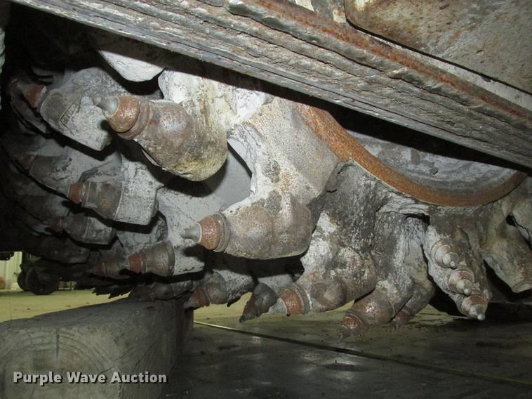 image for item DD2917 2002 Roadtec RX60C pavement miller