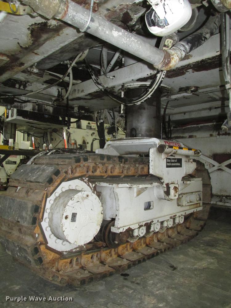 image for item DD2917 2002 Roadtec RX60C pavement miller