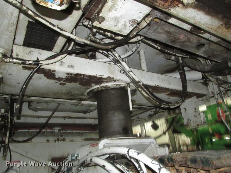 image for item DD2917 2002 Roadtec RX60C pavement miller