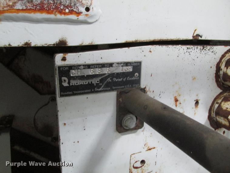 image for item DD2917 2002 Roadtec RX60C pavement miller