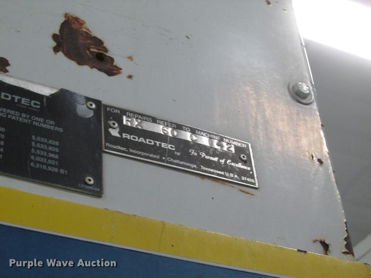 image for item DD2917 2002 Roadtec RX60C pavement miller