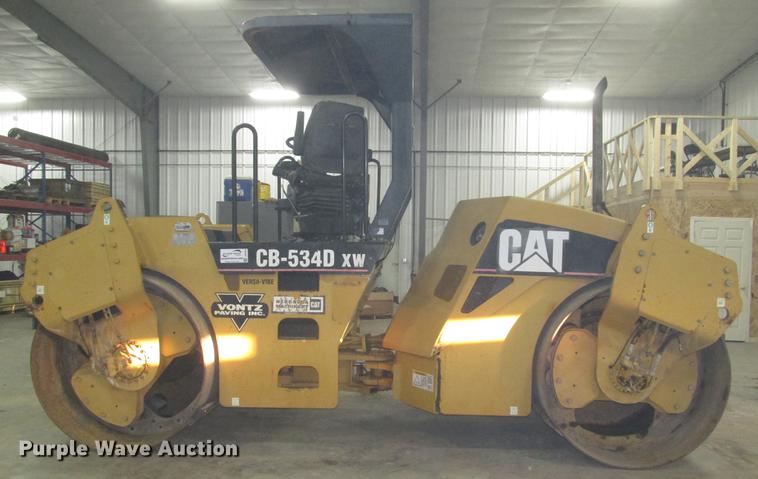 image for item DD2918 2003 Caterpillar CB534D XW double drum vibratory roller