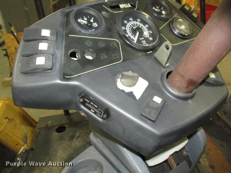 image for item DD2918 2003 Caterpillar CB534D XW double drum vibratory roller