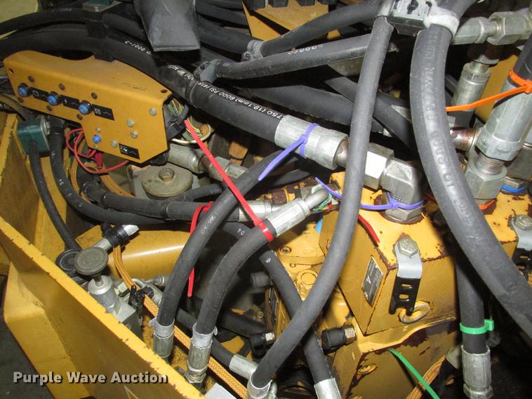 image for item DD2918 2003 Caterpillar CB534D XW double drum vibratory roller