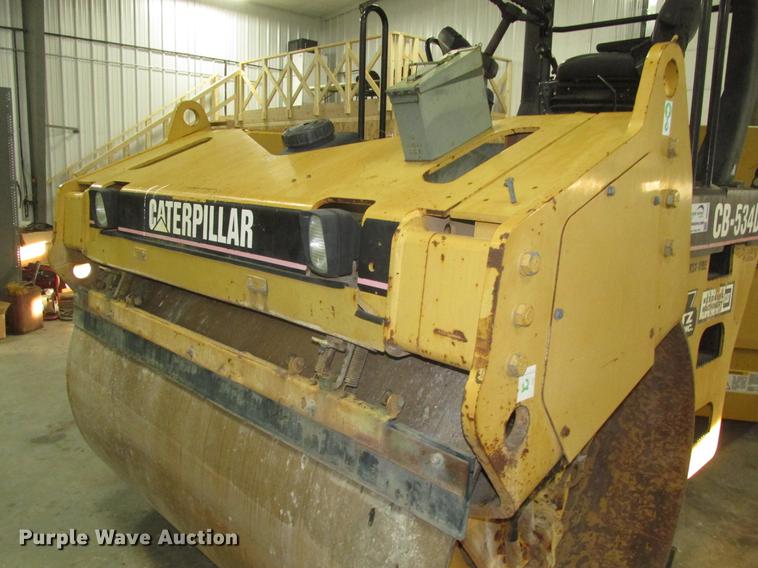 image for item DD2918 2003 Caterpillar CB534D XW double drum vibratory roller