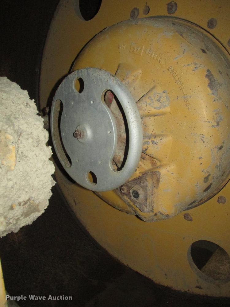 image for item DD2918 2003 Caterpillar CB534D XW double drum vibratory roller