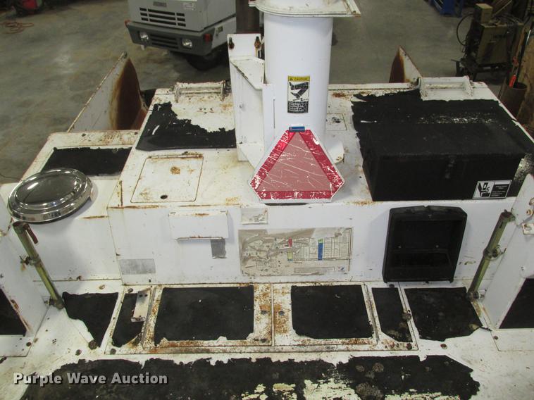 image for item DD2919 2008 Roadtec RP-190 paver