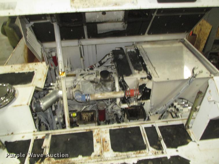 image for item DD2919 2008 Roadtec RP-190 paver