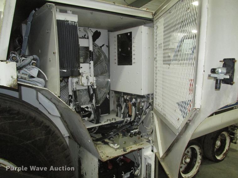 image for item DD2919 2008 Roadtec RP-190 paver